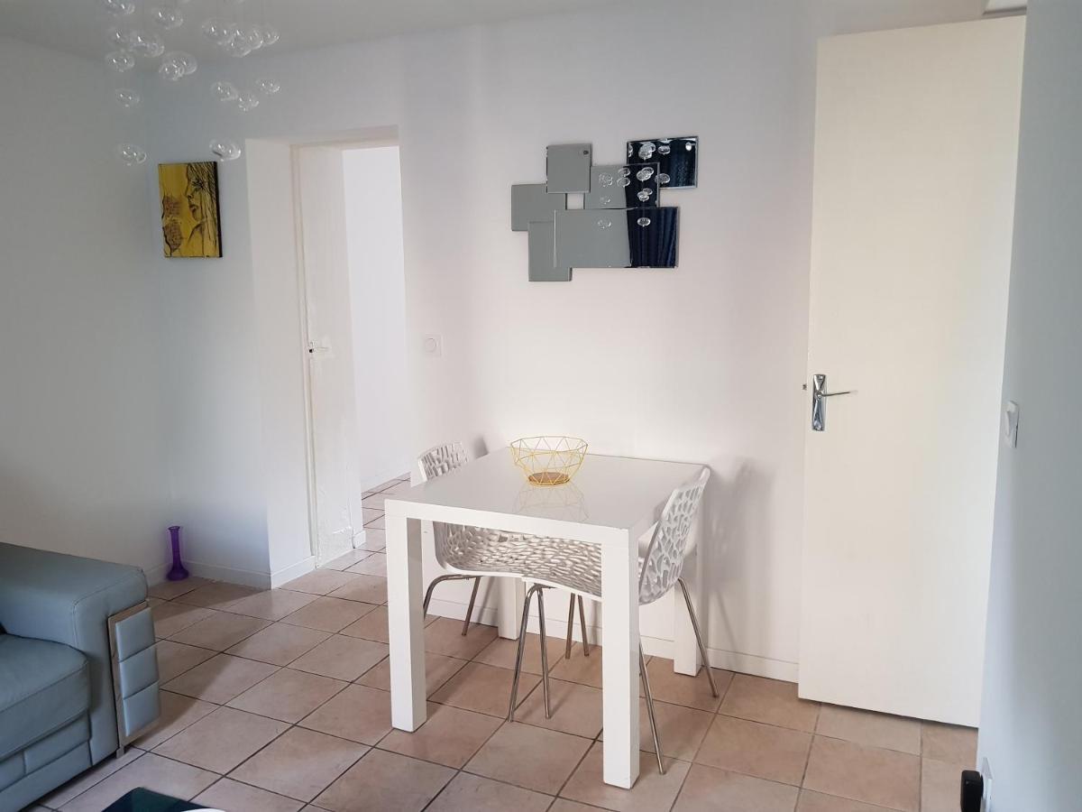 Jolie Appartement Moderne A 罗阿纳 外观 照片